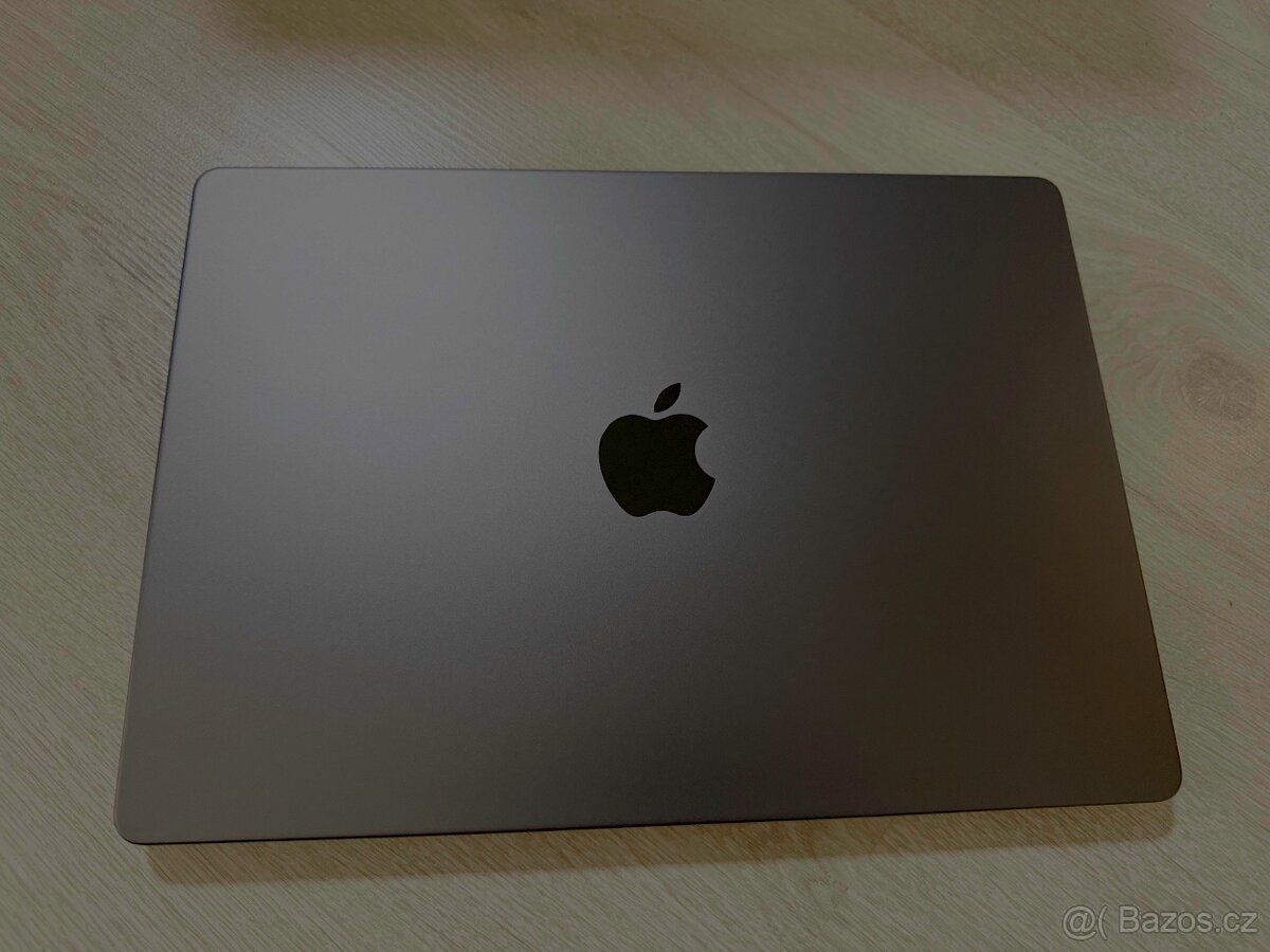 Apple MacBook Pro M3 11c/14g 18/512+256 - 4