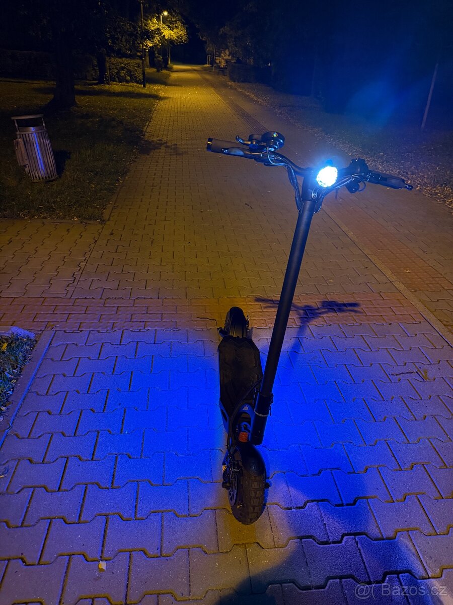 Elektrokoloběžka Kaboo mantis plus v2 edition - 4