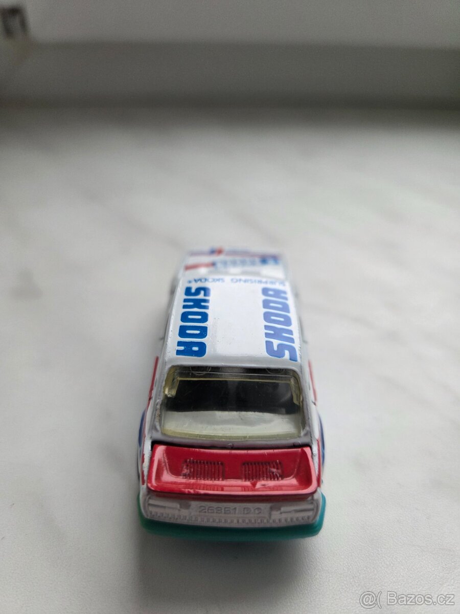 Škoda matchbox - 4