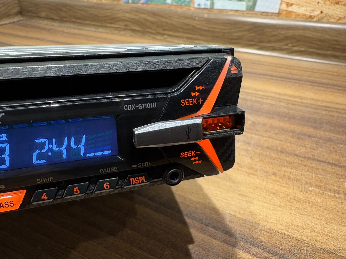 Sony CDX‑G1101U – CD / MP3 / USB / AUX – plně funkční - 4