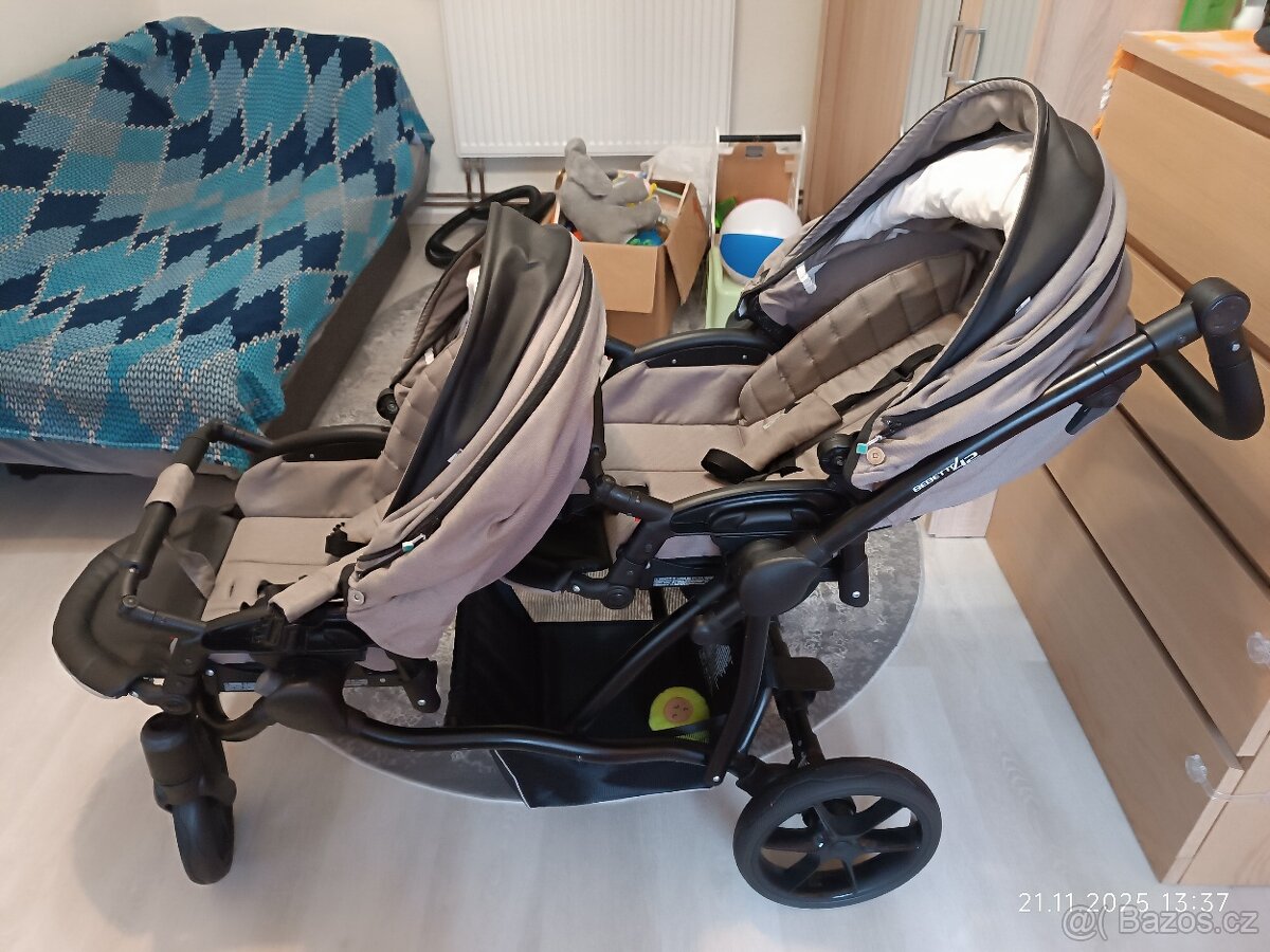 Kočárek pro dvojčata - 4