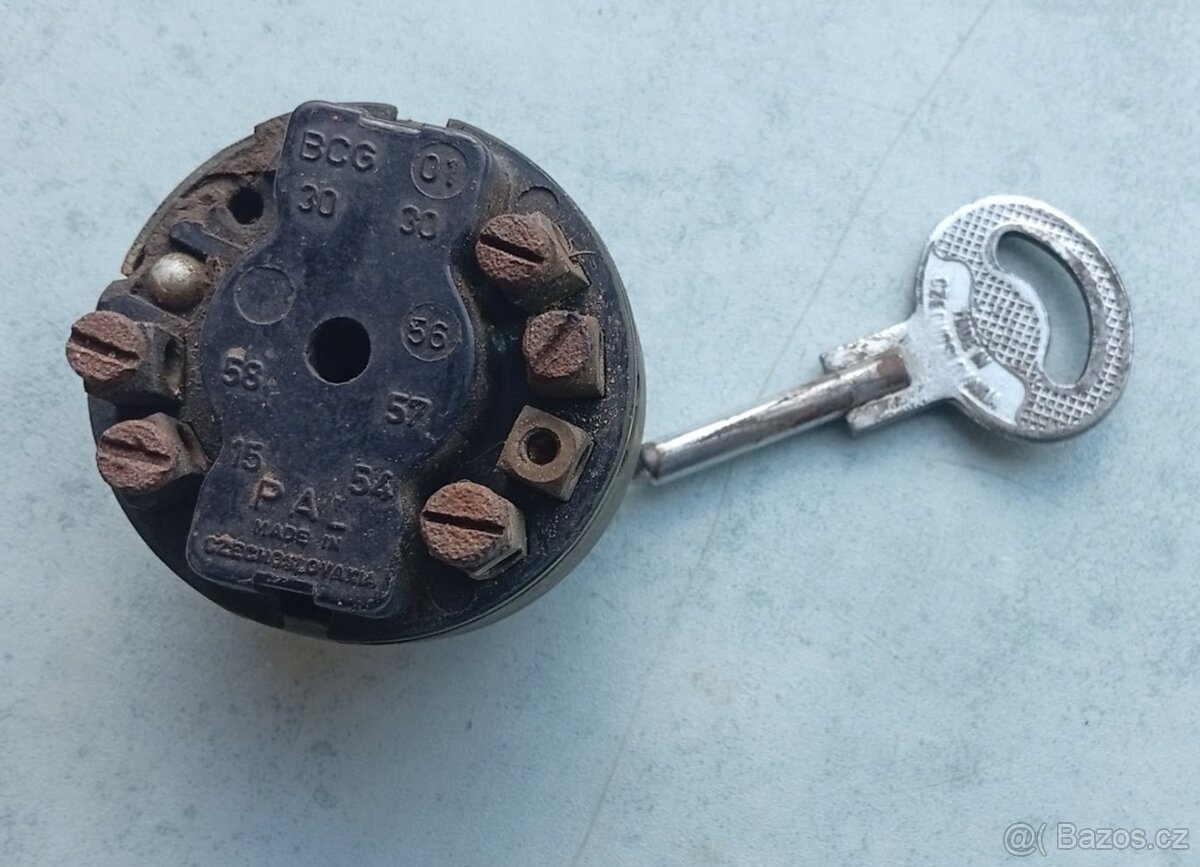 Spínačka PAL s kruhovým bošákem - doprava v ceně - 4