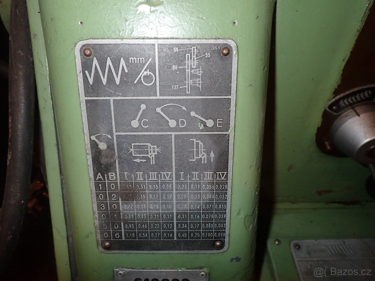 Soustruh hrotový Martin KM 200 - 4