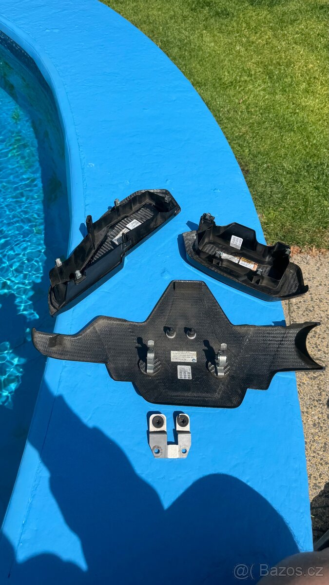 BMW M5f90,M8 X5M X6M karbonové kryty motoru tři části origin - 4