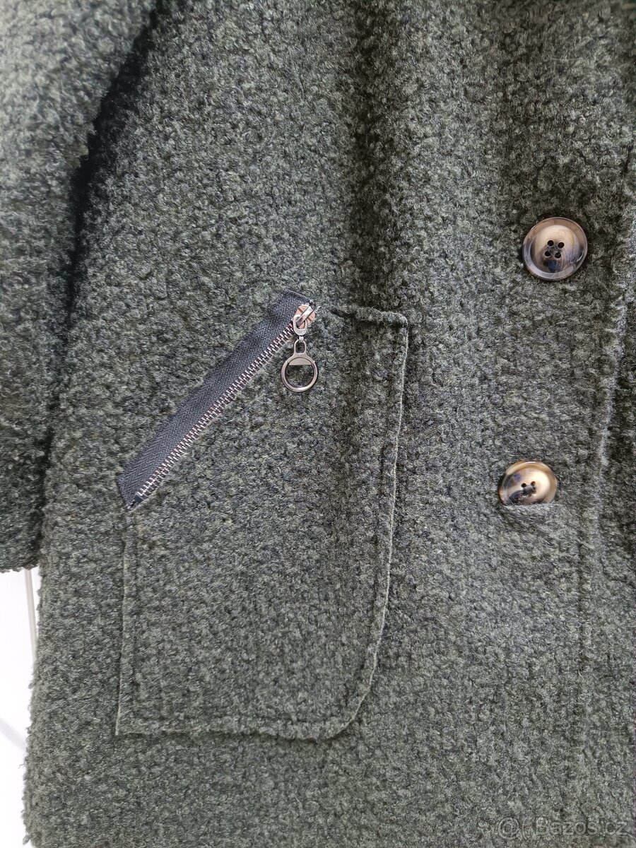 Dámský zelený zimní kabát s vlnou a kapucí, vel. L/XL - 4