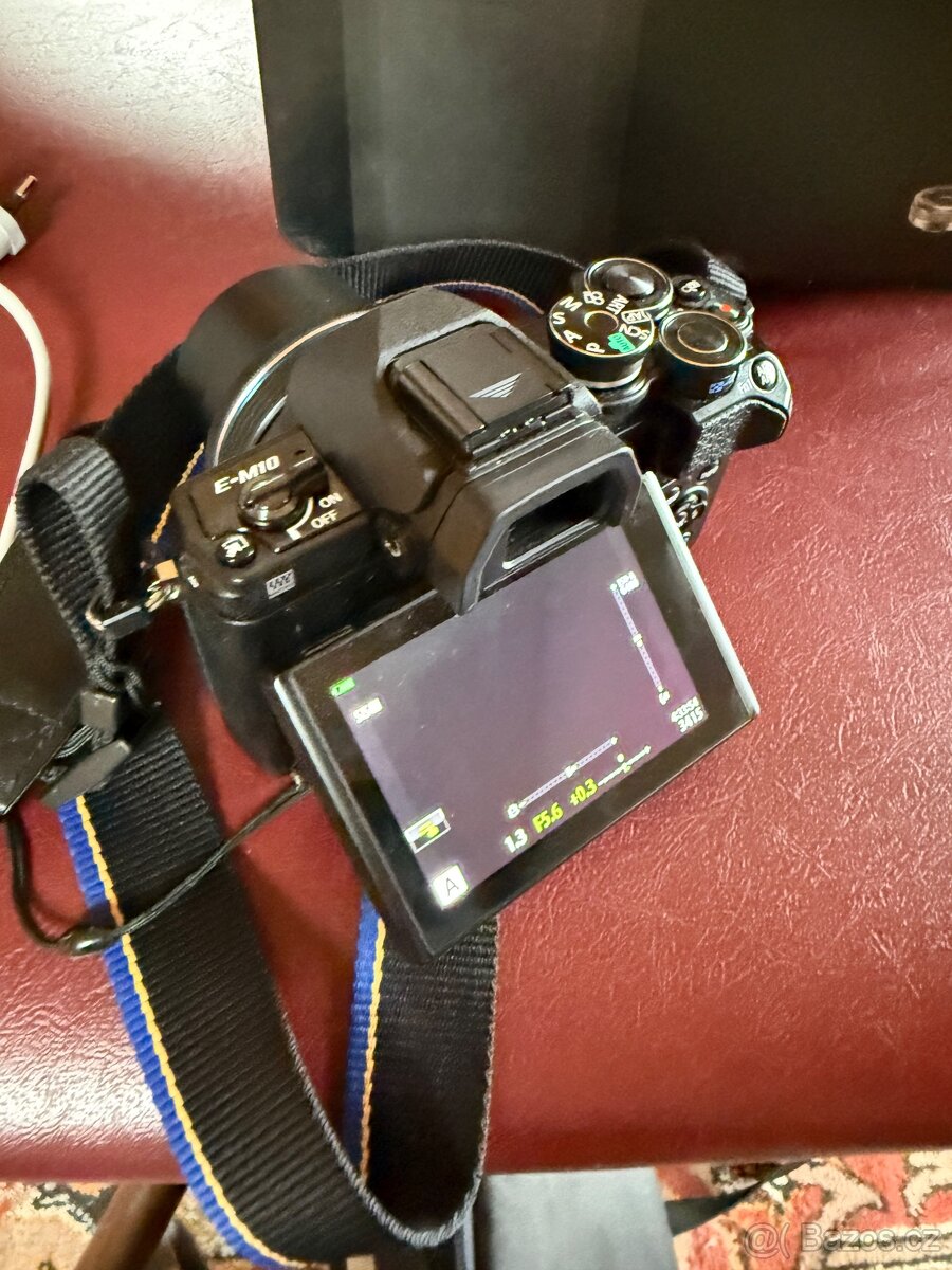 Fotoaparát Olympus OM-D E-M10 Mark III S objektiv M ZUIKO DI - 4