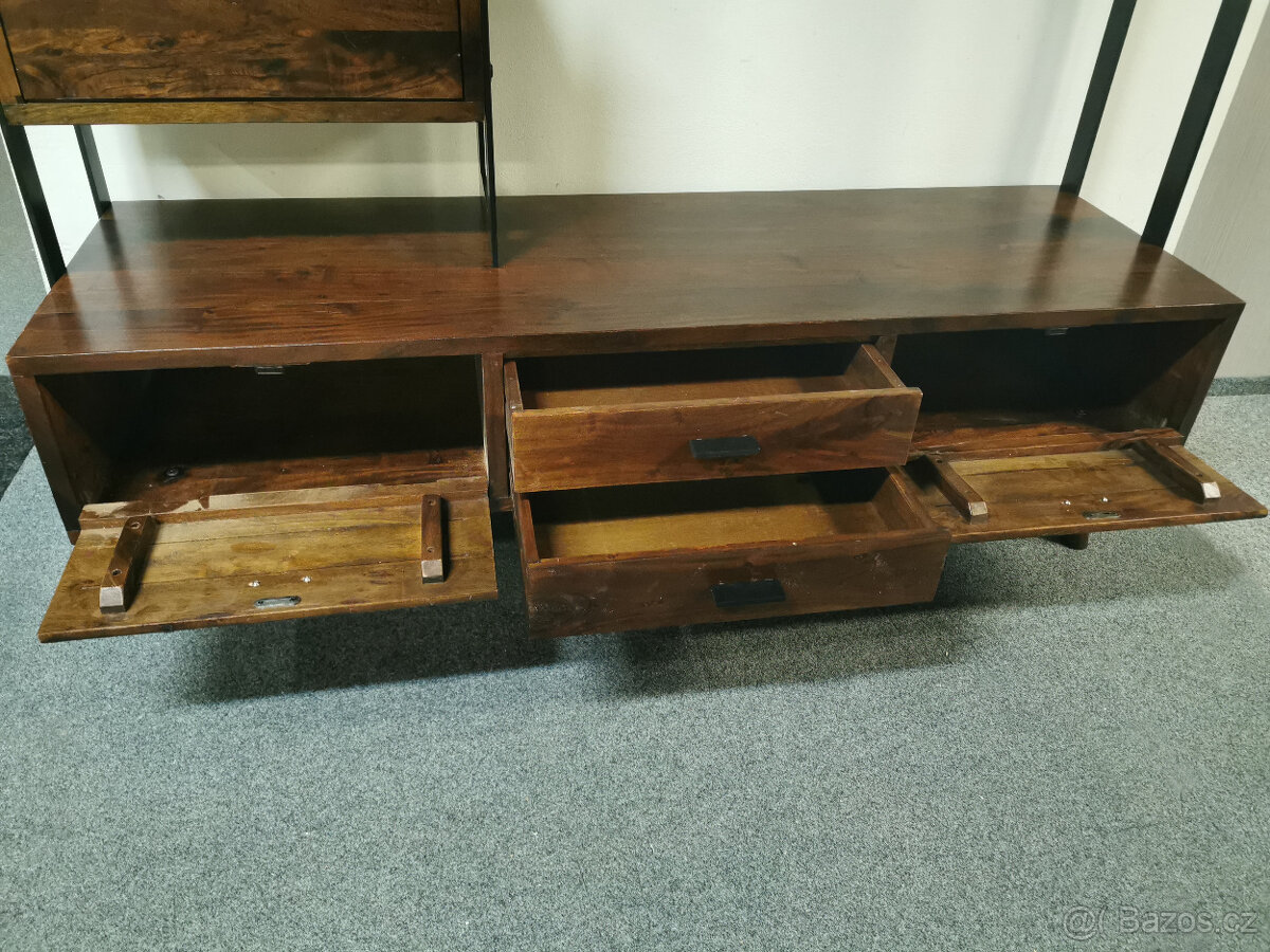 Nová masiv obývací stěna - regál EAKLY akát - 4