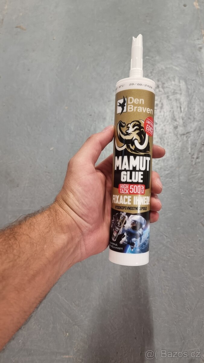 Barvy, perlinka, stavební chemie, lepidla, tmely Cena s DPH - 4