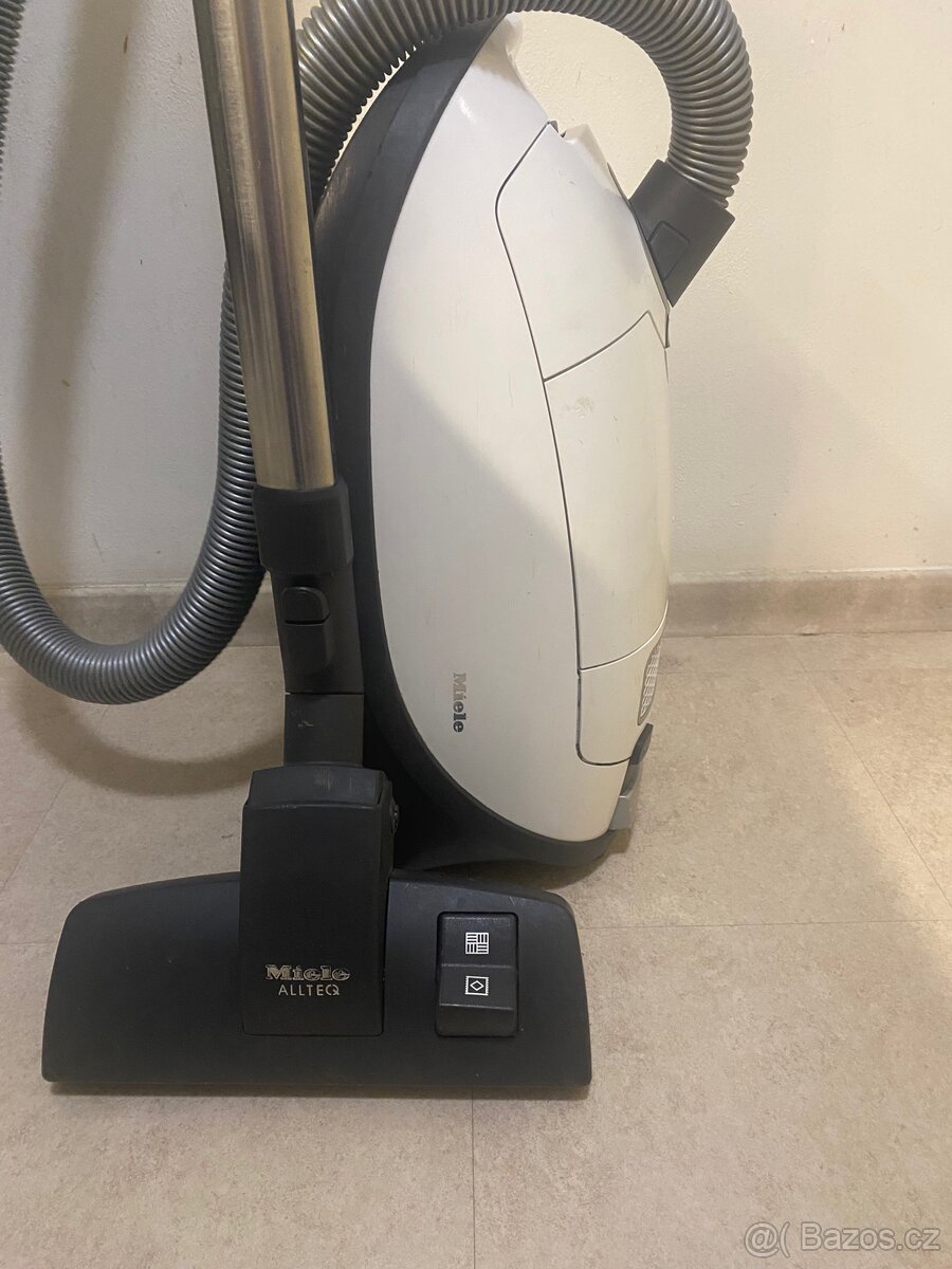 Vysavač Miele - 4