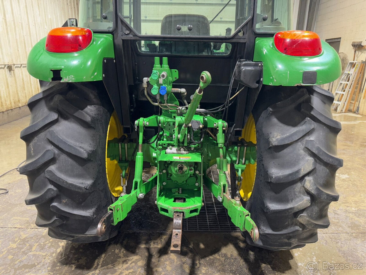 John Deere 5100E 4x4 - 4