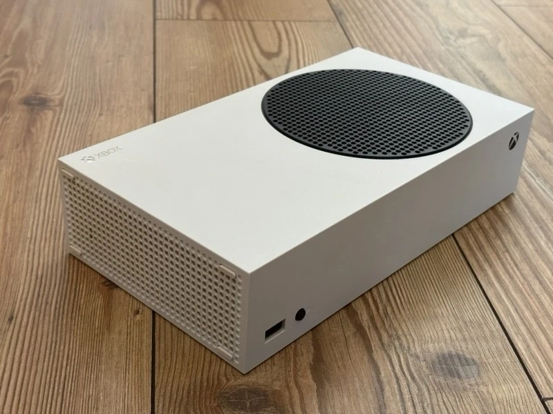 Xbox Series X - 4