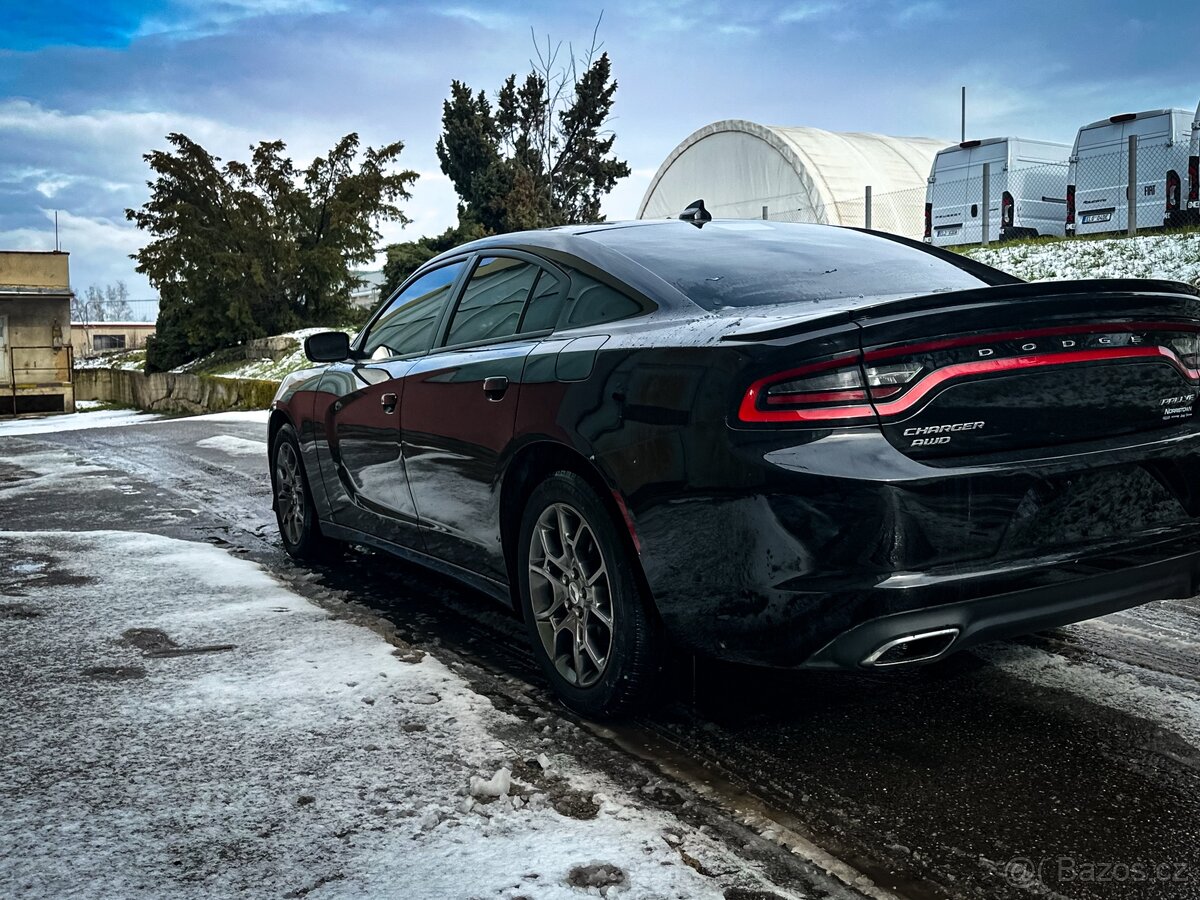 Dodge charger 3,6 AWD Ralley - 4