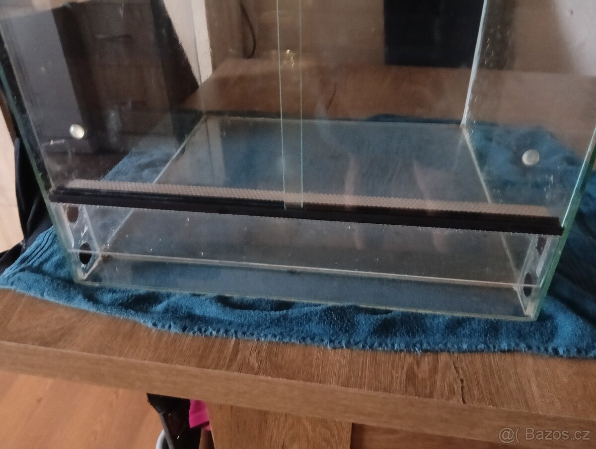 Terárium 40x40x60 - 4