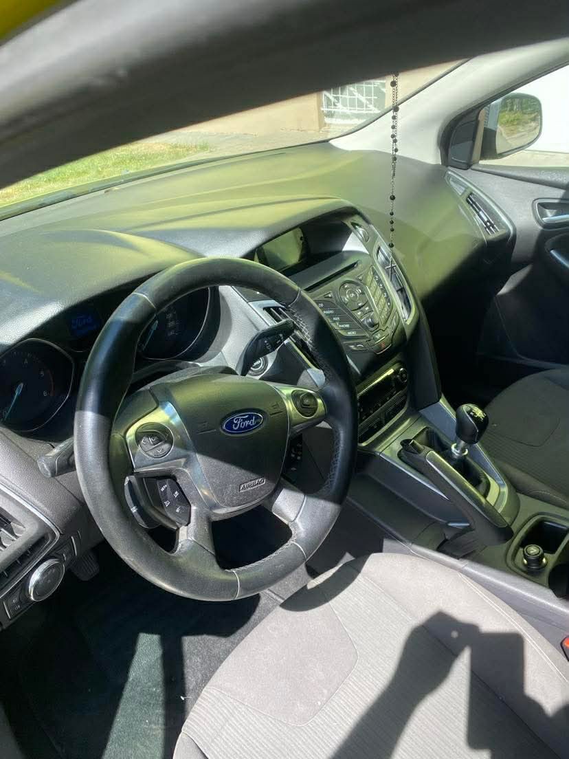 Ford focus - 4