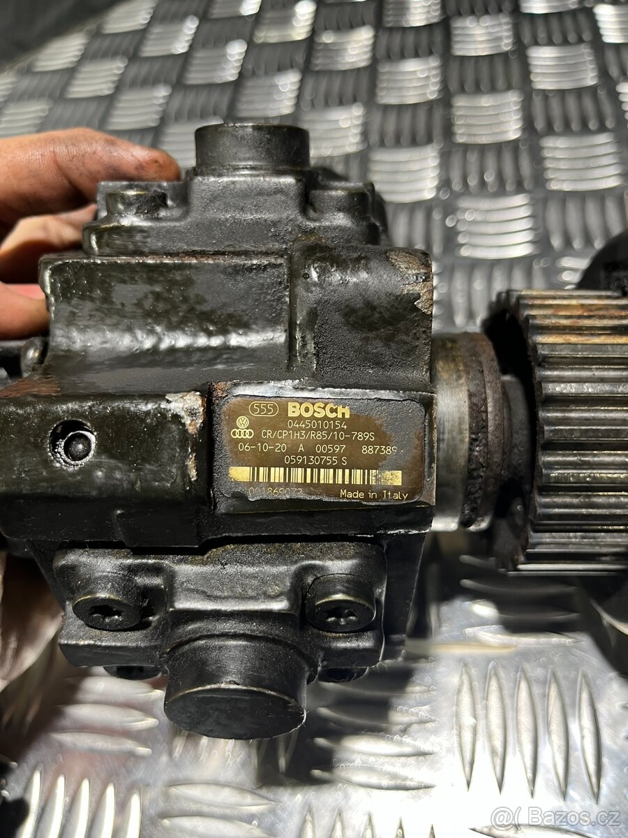 //Vstřikovací Čerpadlo 3.0TDi AUDI/VW Bosch// - 4