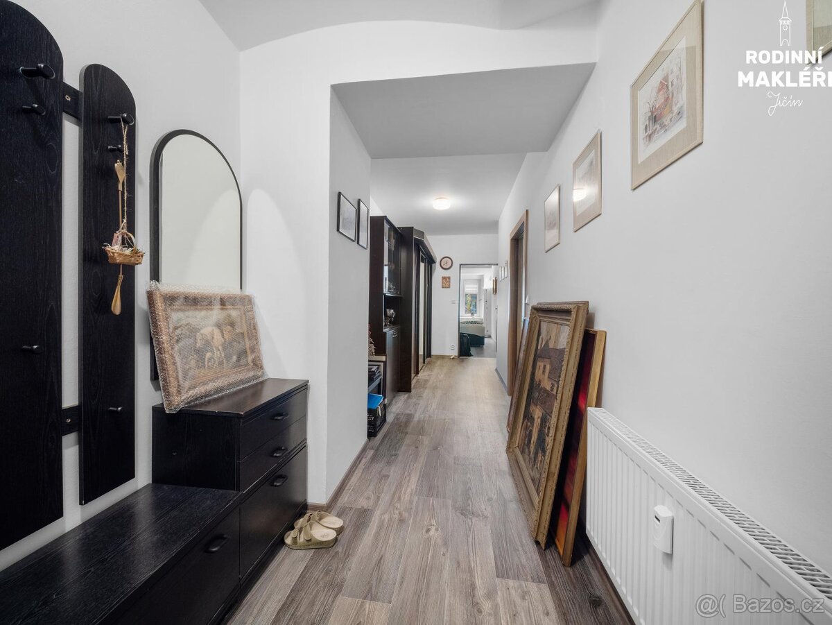 Prodej družstevního bytu 2+1 v centru Broumova - 4