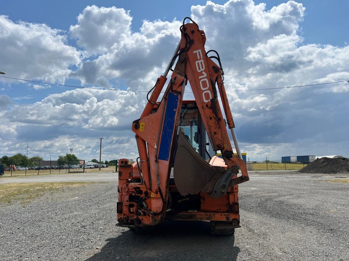 Rypadlonakladač NEW HOLLAND BF 100 (FIAT KOBELCO) - 4