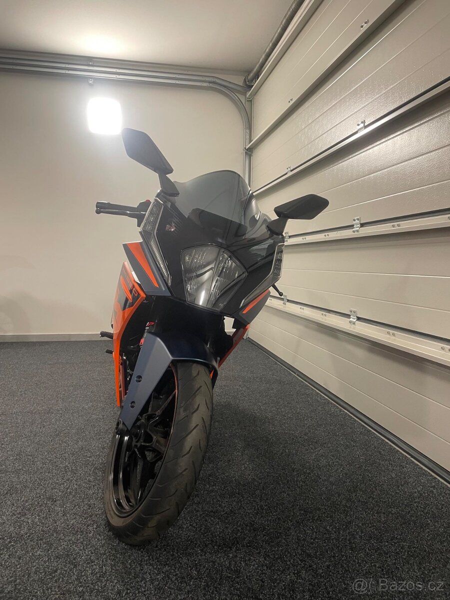 KTM RC 390 -2024 - 4