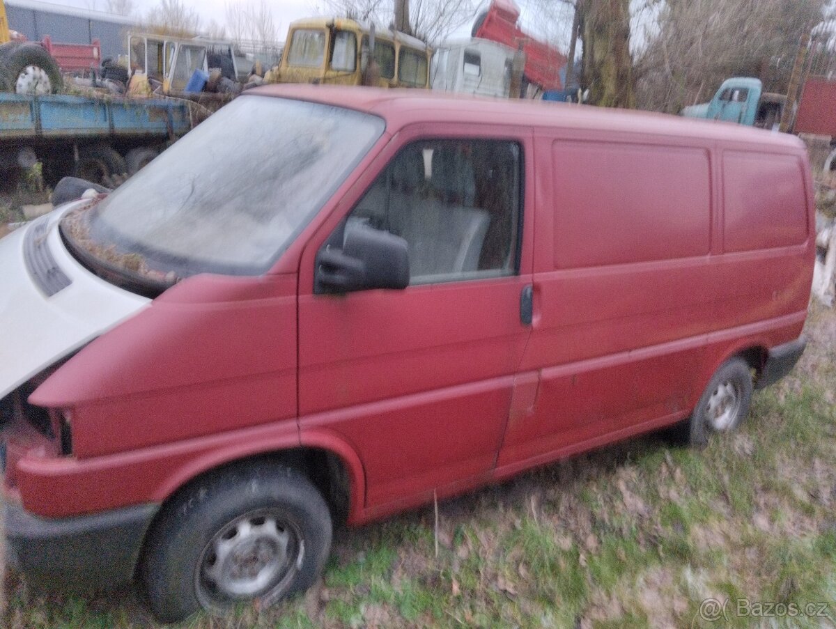 Prodám Volkswagen transporter T4 - 4