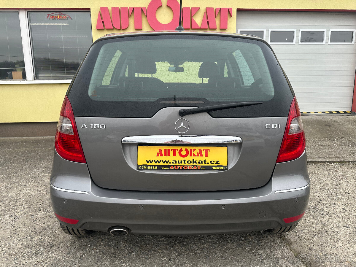 Mercedes-Benz A180 CDi Automat/1MAJ/Tempomat/ESP - 4