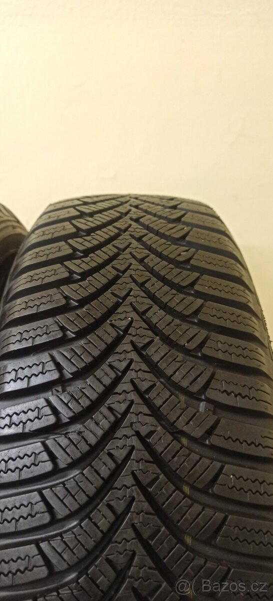 Hankook Winter icept RS2 175/65 R14 82T 7,5 mm - 4
