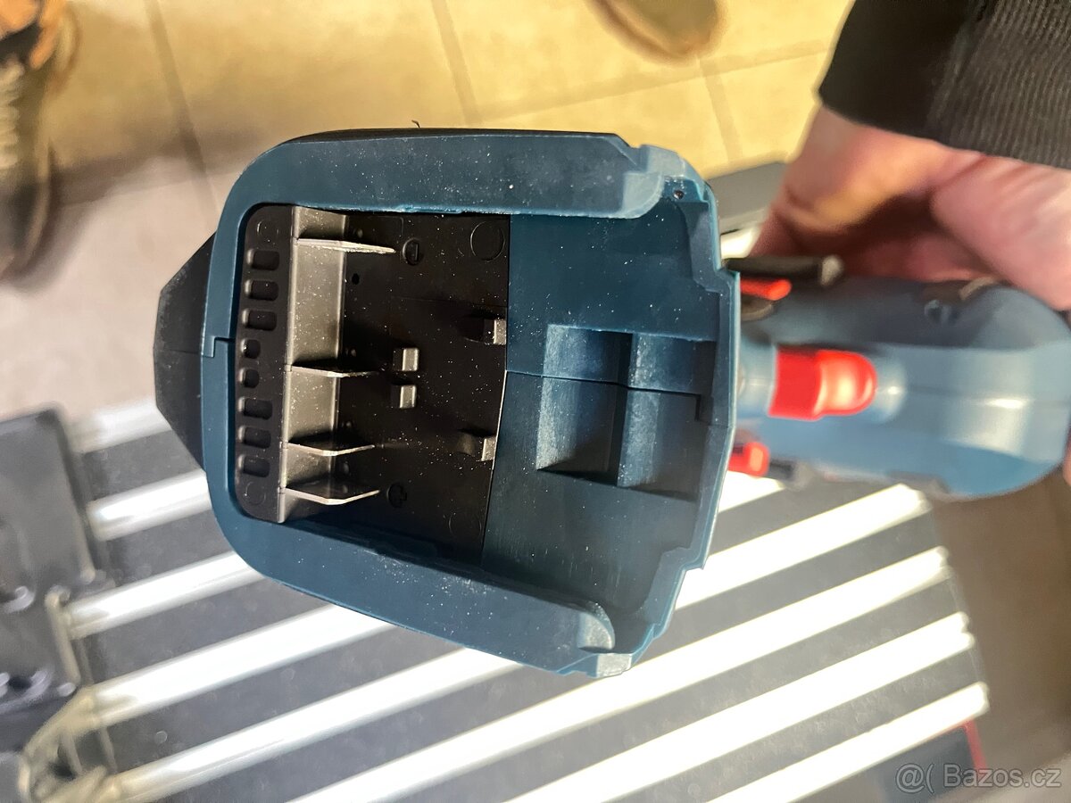 Bosch GSA 18V-Li C - 4