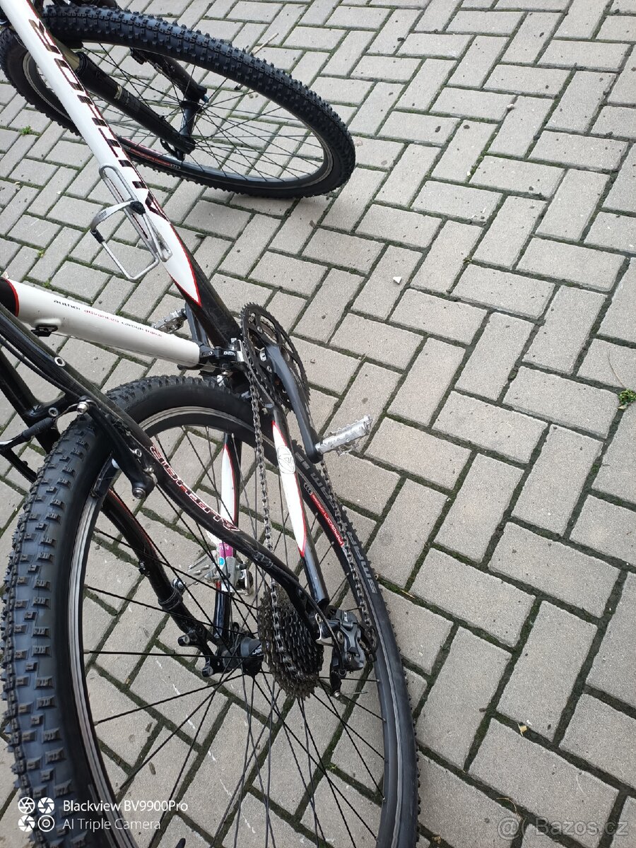 Prodám trekové kolo - 4