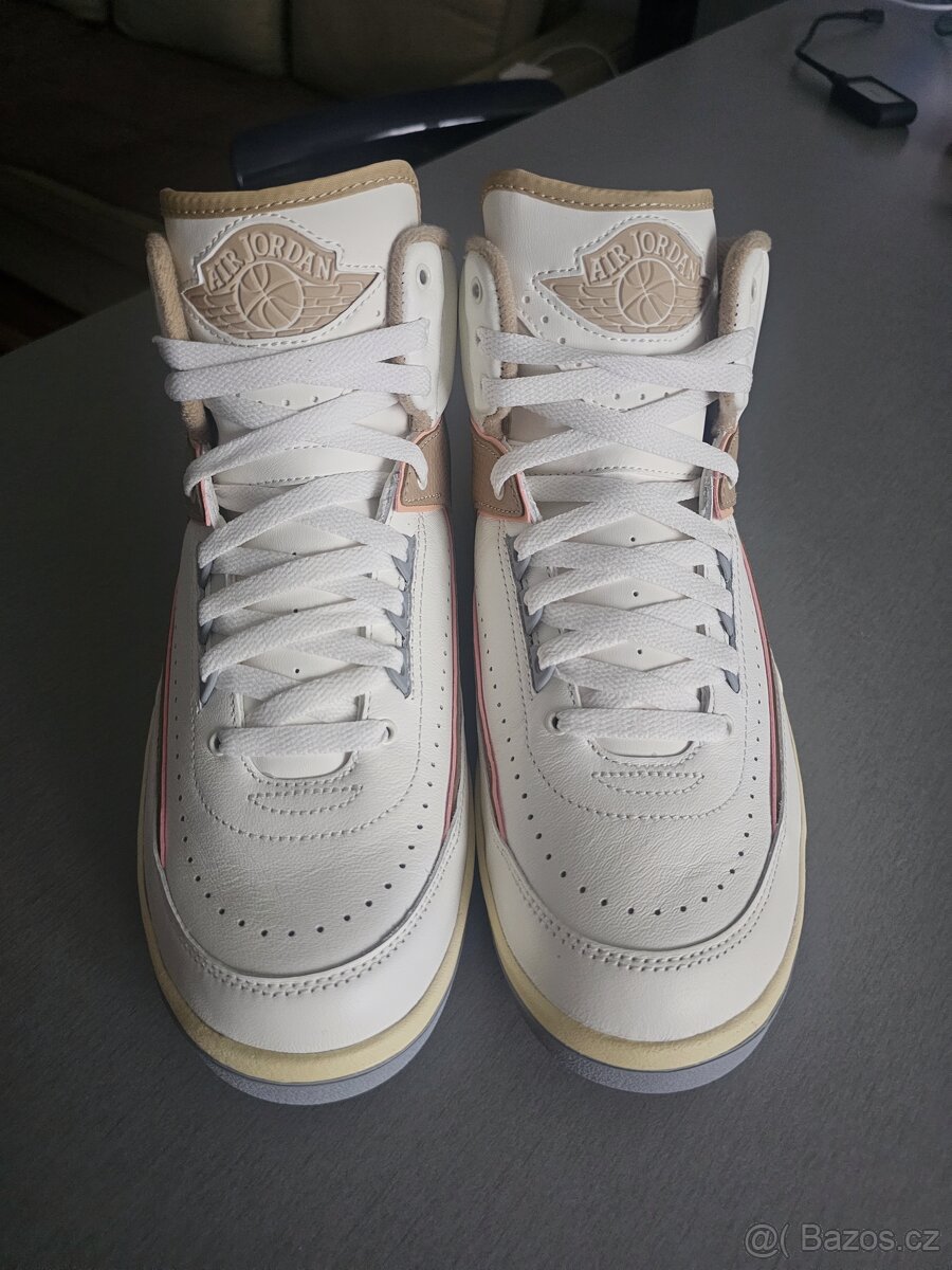 Nike Jordan 2 Retro - 4