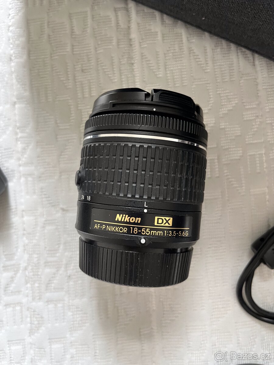 Set Nikon D3300, dva objektivy, brašna ad. - 4