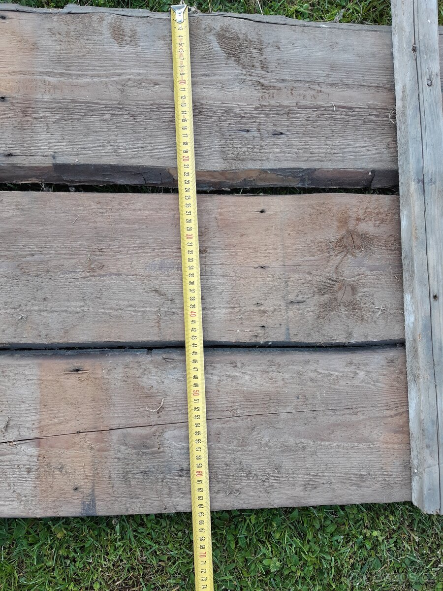 Prodám stará prkna na bednění - 4
