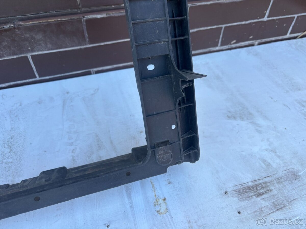 Chladičová stěna Škoda Rapid - 4