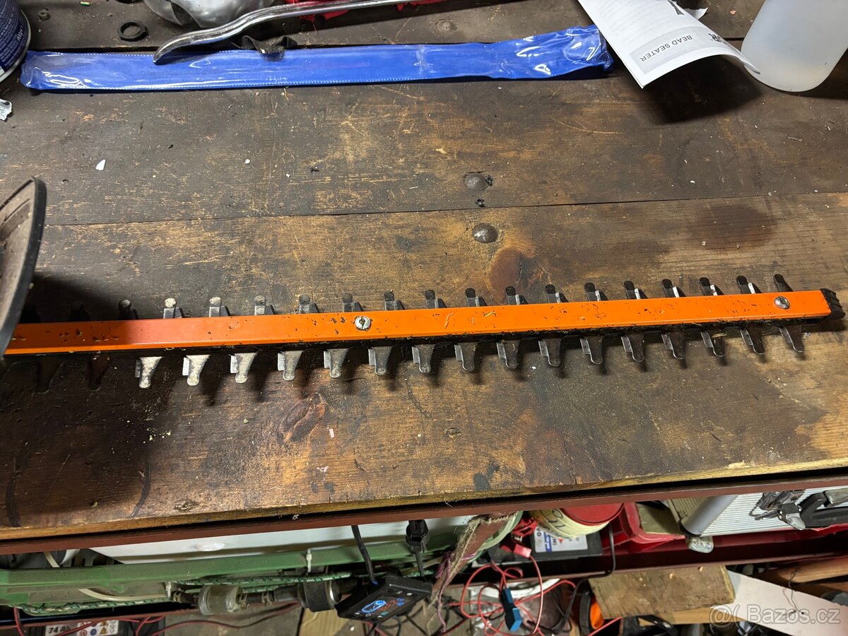 Nůžky na živý plot - 4