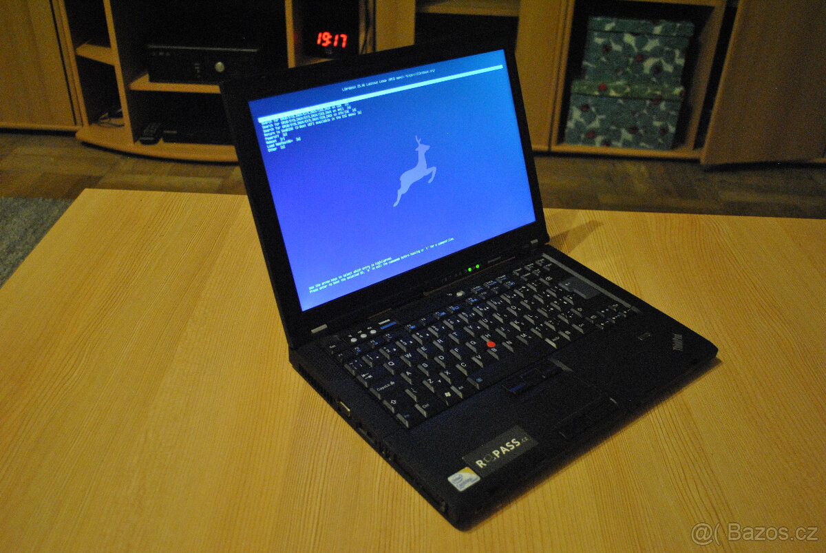 Libreboot - Lenovo ThinkPad T400 - dobrý stav - 4