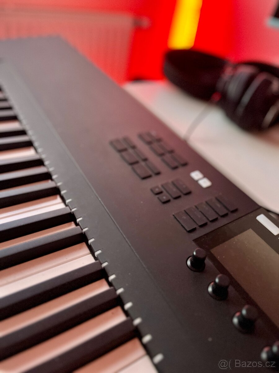 Native Instruments Komplete Kontrol S88 MK2 - 4