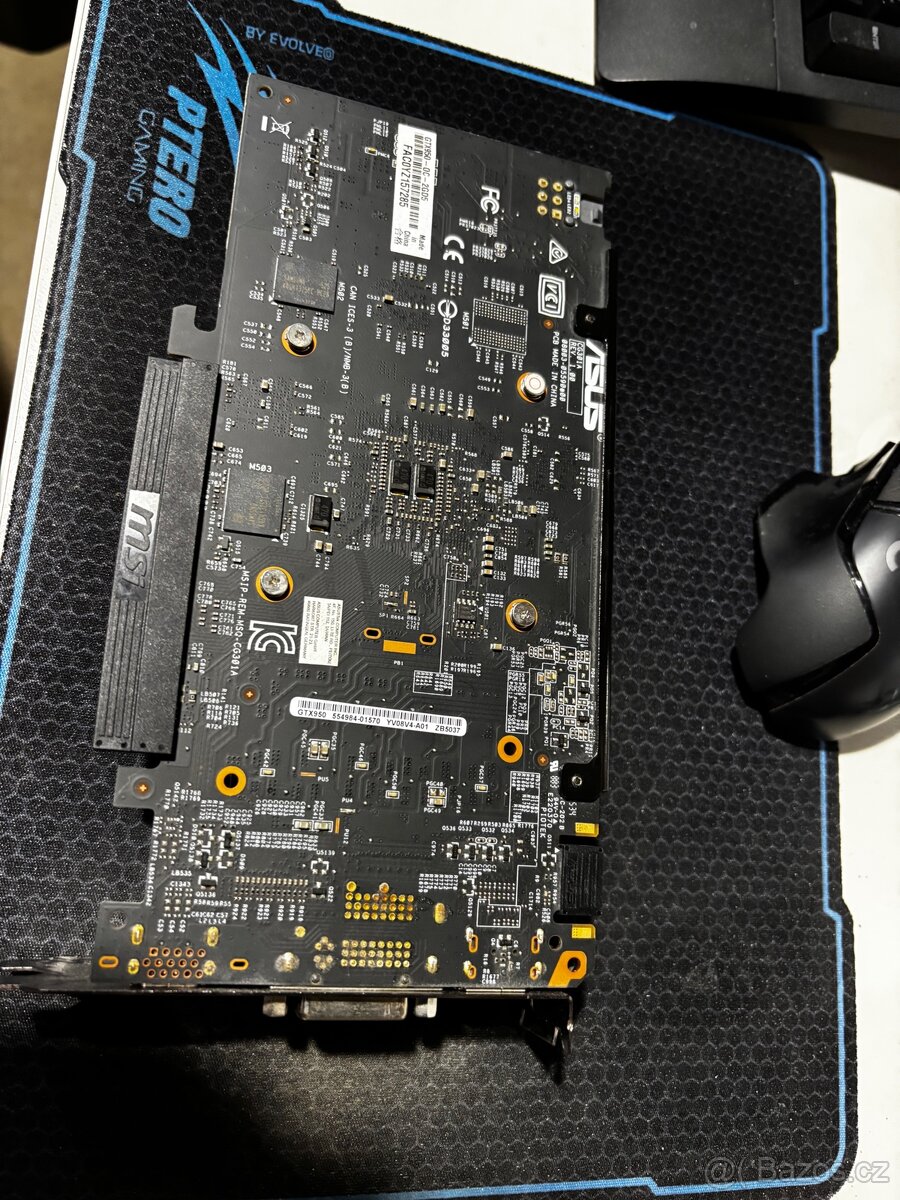 Grafická karta Asus GTX950 2GB - 4
