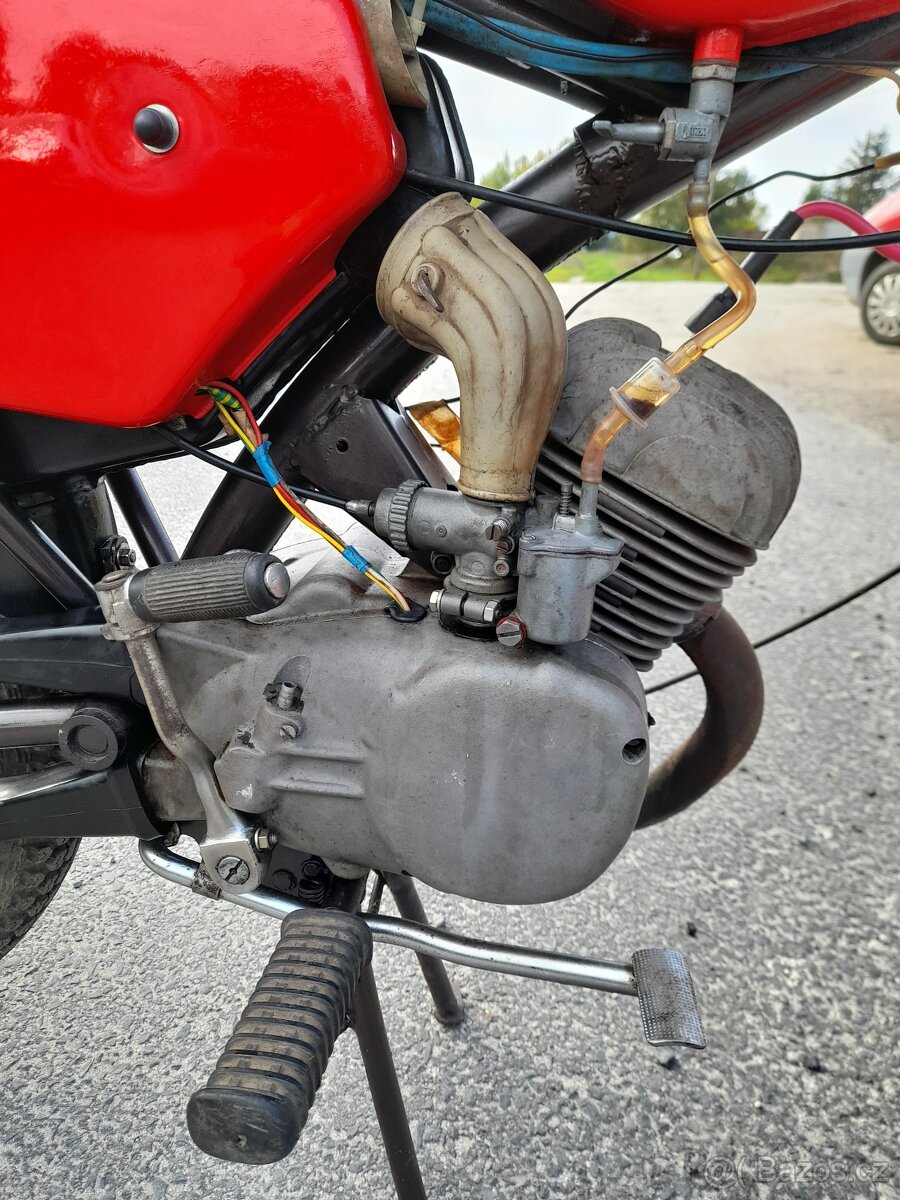 Jawa 90 - 4