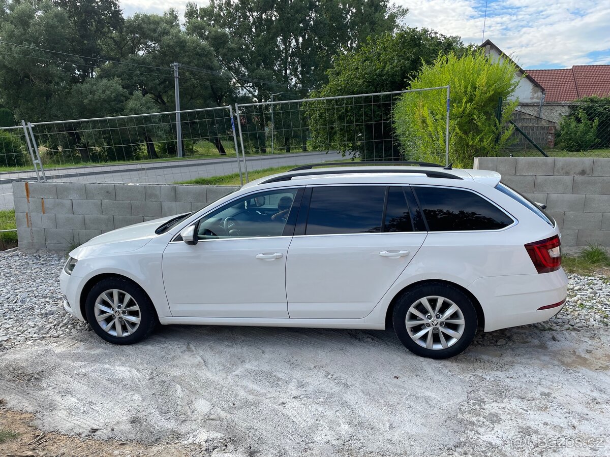 Škoda Octavia 1.6 TDi 85kw - 4