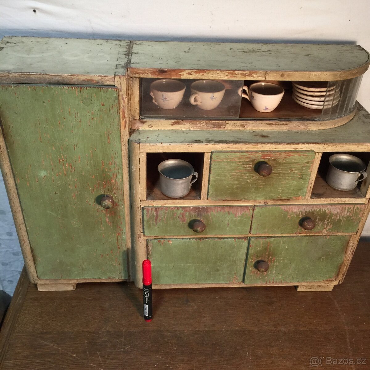 starožitná kredenc pro děti panenky kuchyňka nádobí 1920 - 4