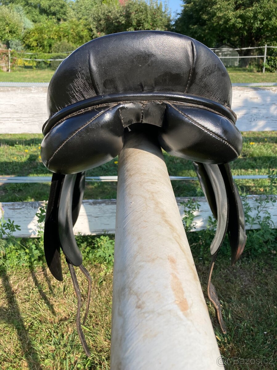 Drezurní sedlo STAR - 4