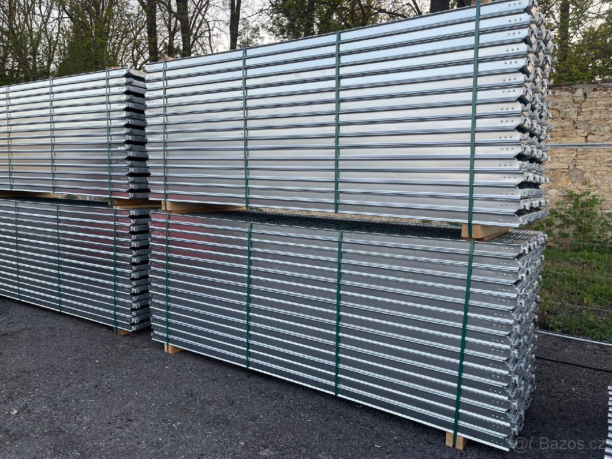 Rámové lešení //prodám 500m2 celek i po částech - 4