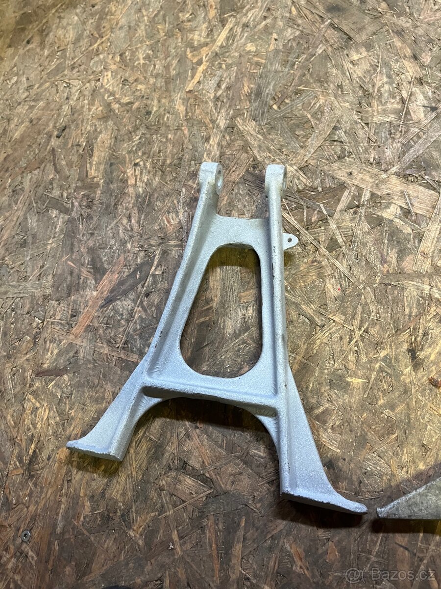 Prodám stojany Jawa/čz - 4