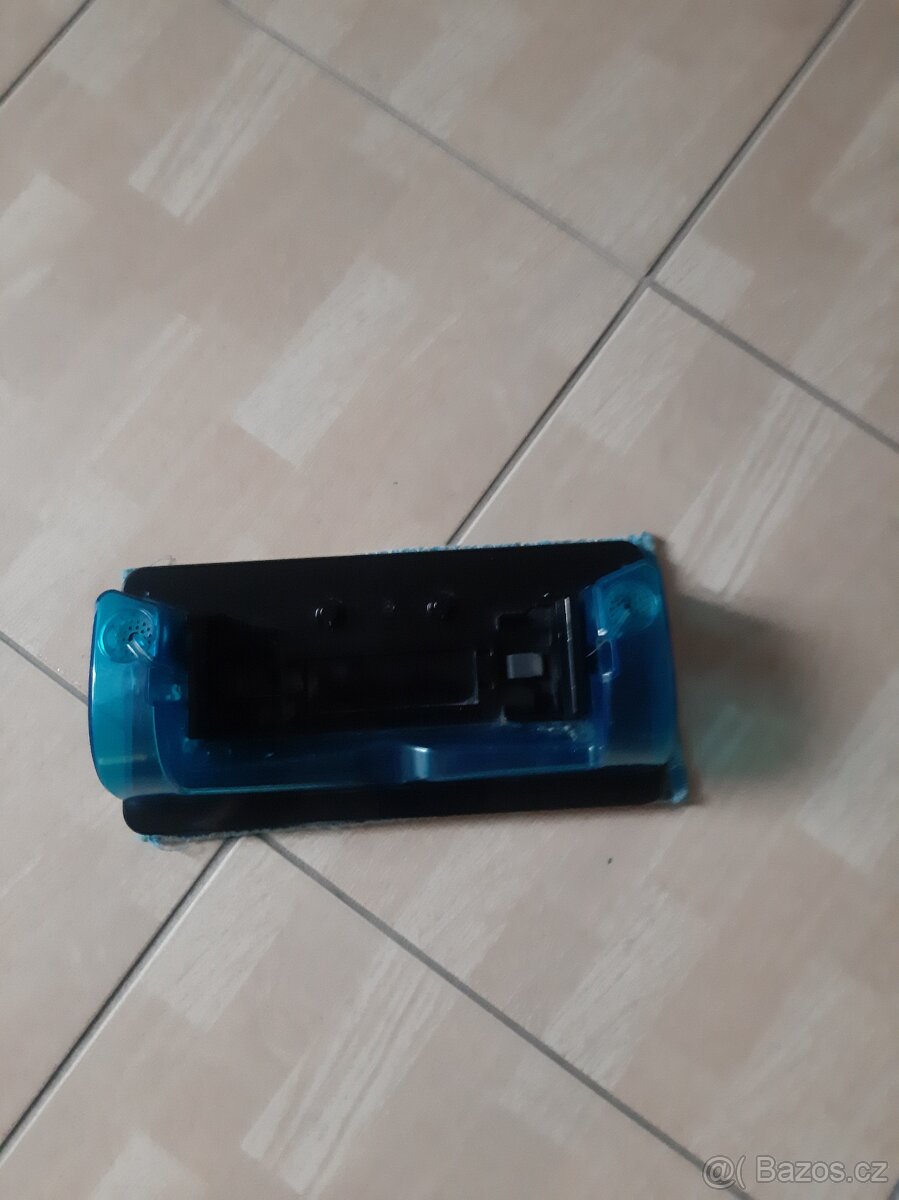 Prodám aku vysavač mop - 4