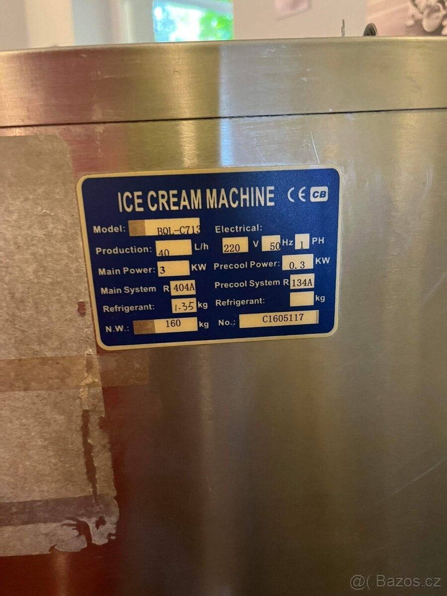 Stroj na zmrzlinu - 4