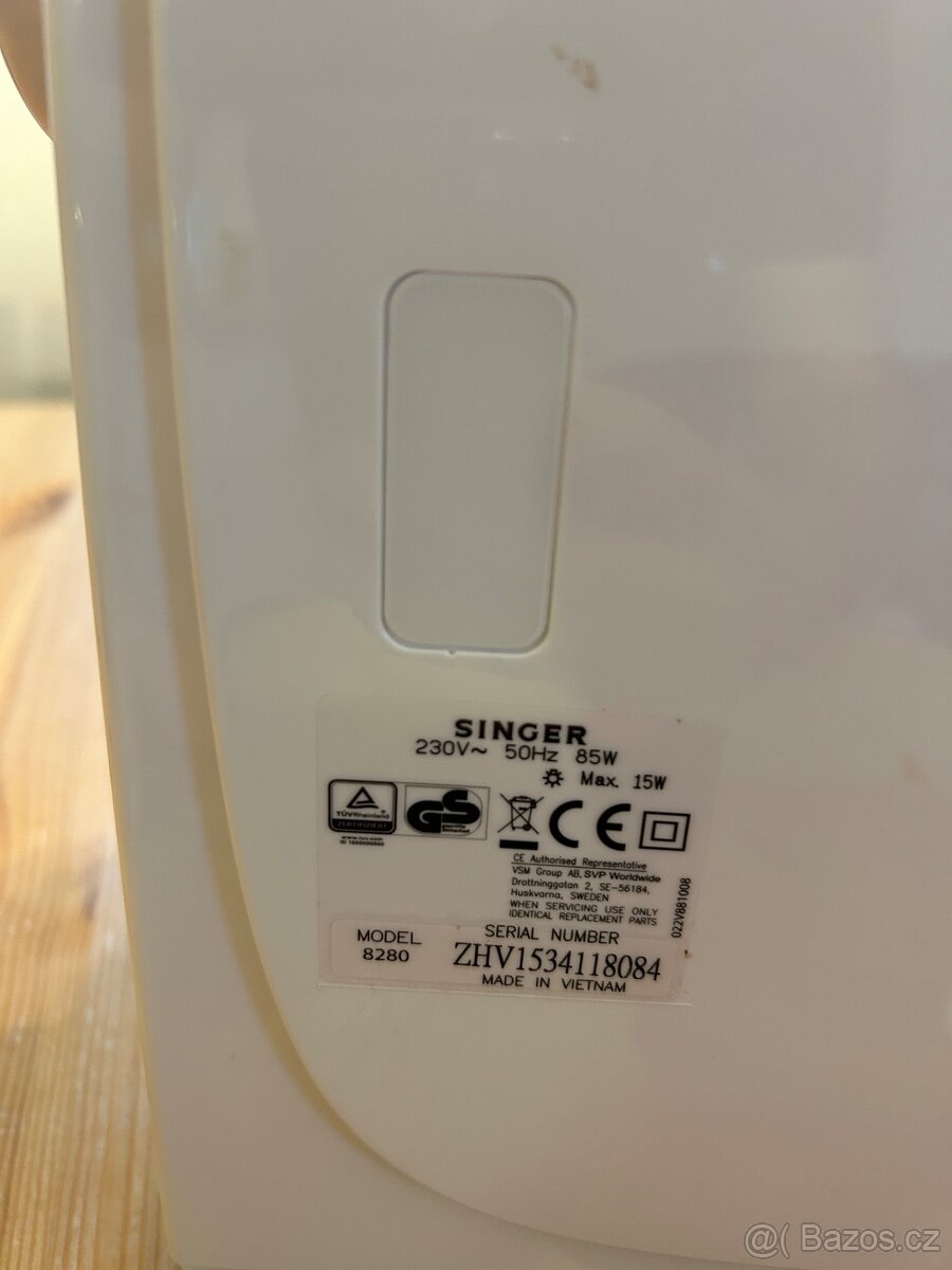Šicí stroj Singer 8280 - 4