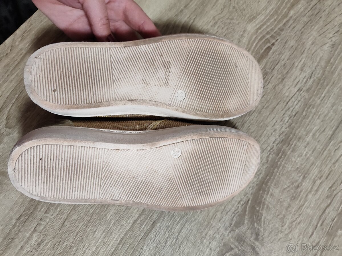 Krásné papuče, přezůvky, letní boty vel. 35 - 4