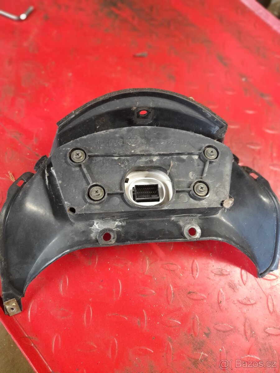 Suzuki 650 xf freewind - 4