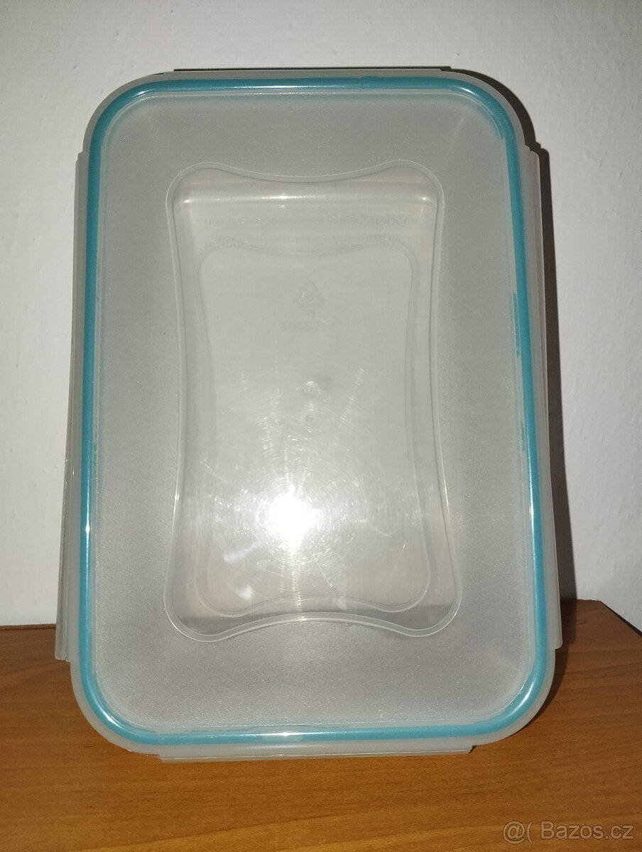 Dóza na potraviny průhledná zelený pruh, zacvakávací bočnice - 4
