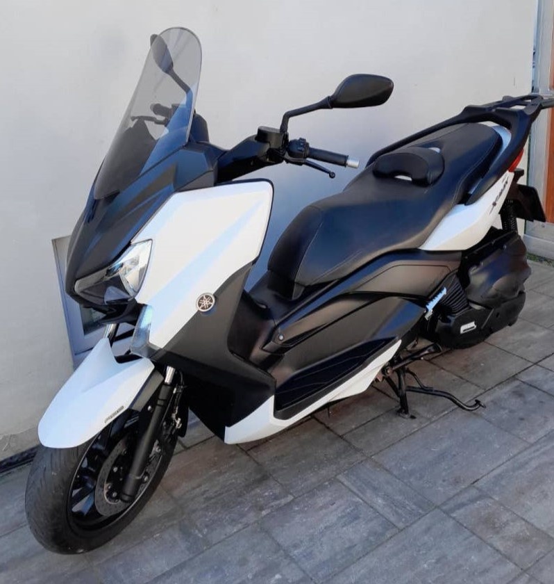 Yamaha Xmax 400, 2015, 23t.km, pěkná - 4