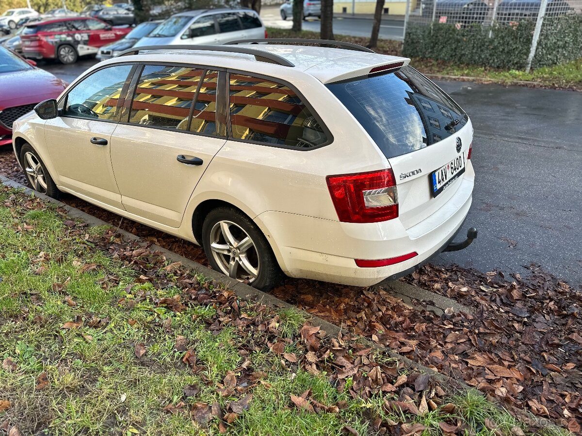 Škoda Oktavia - 4
