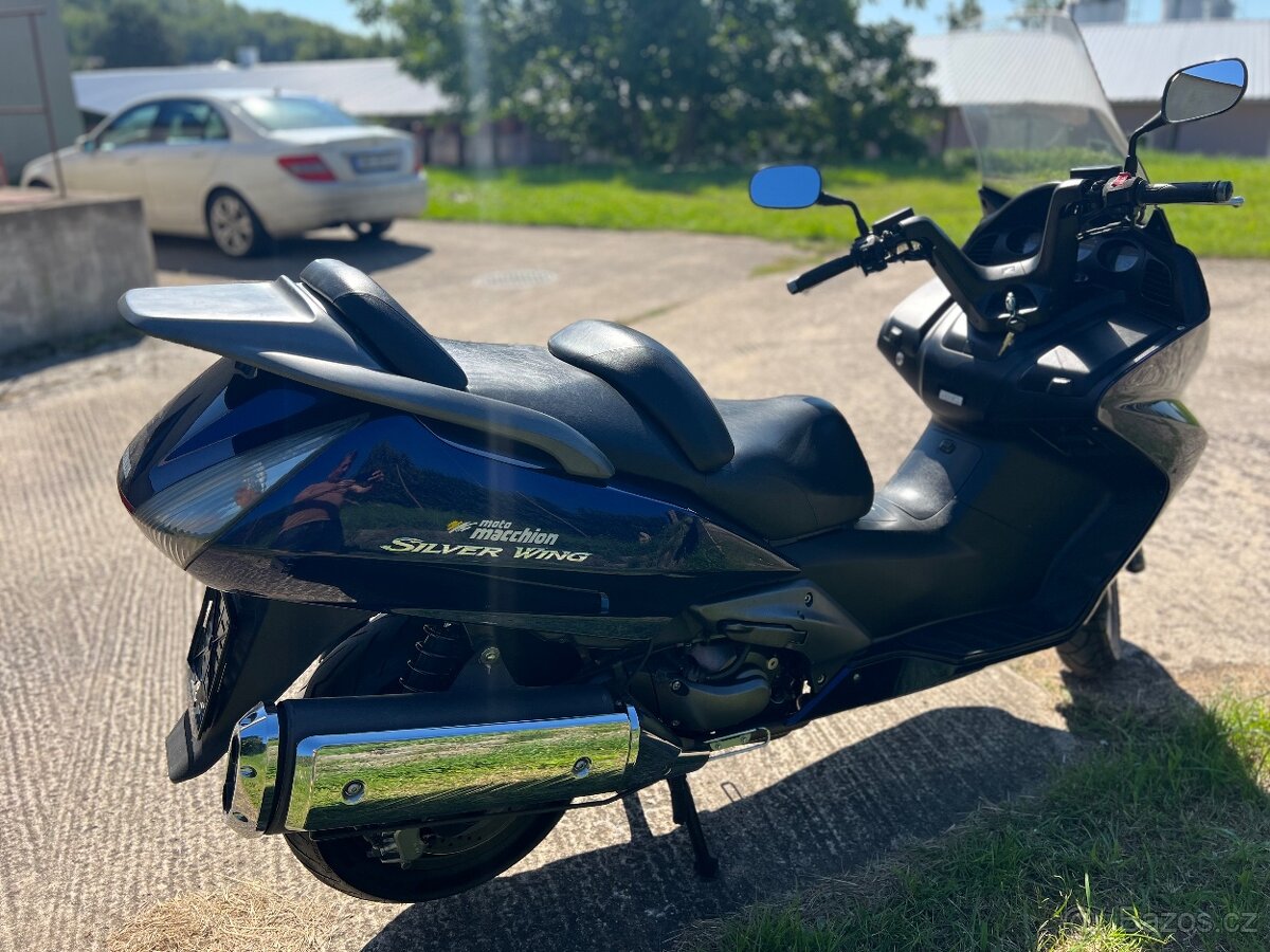 HONDA SILVER WING FJS 400 - 4